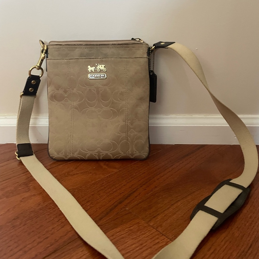 Coach Beige Messenger Bag